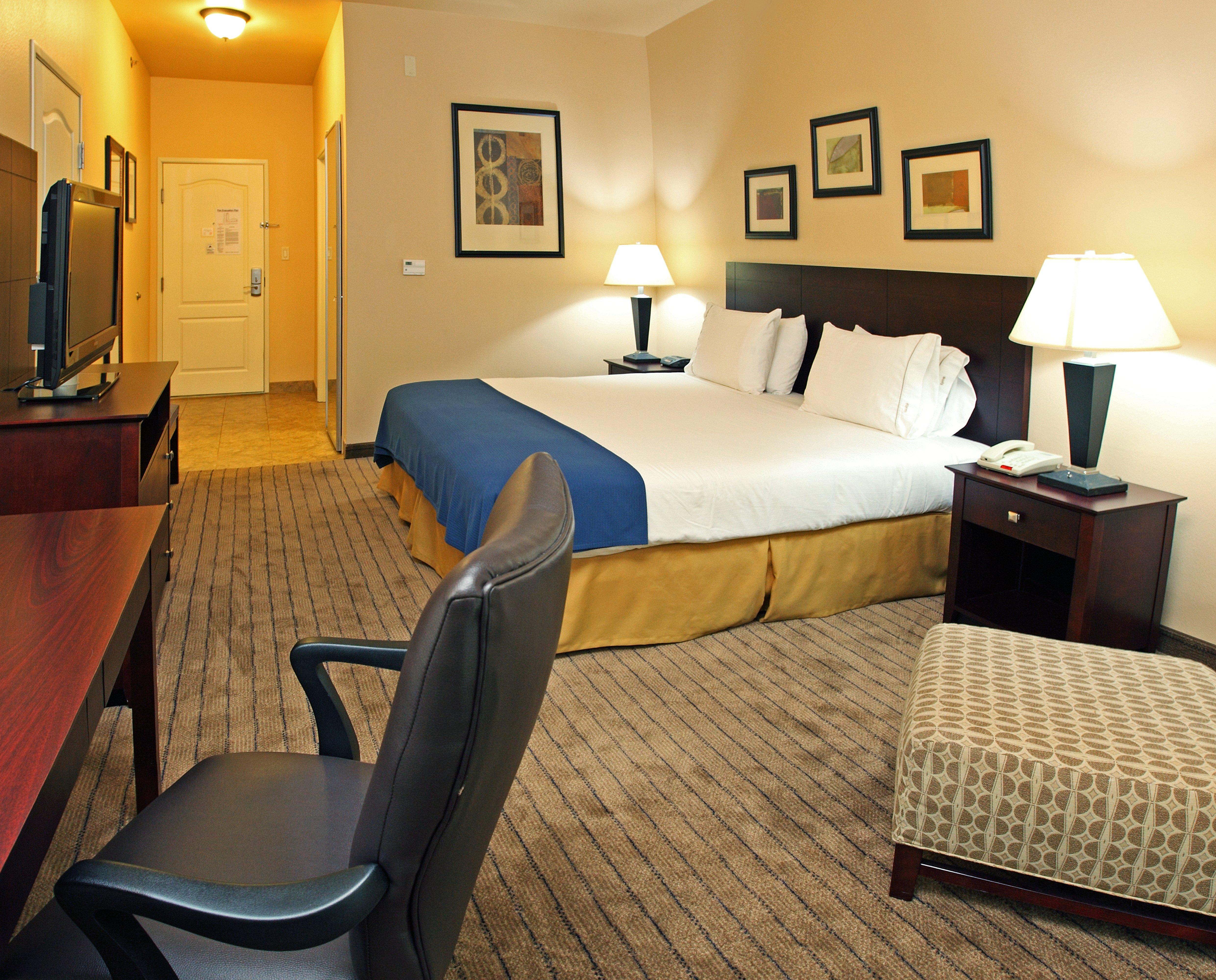 Holiday Inn Express Hotel & Suites Marshall By Ihg Room photo